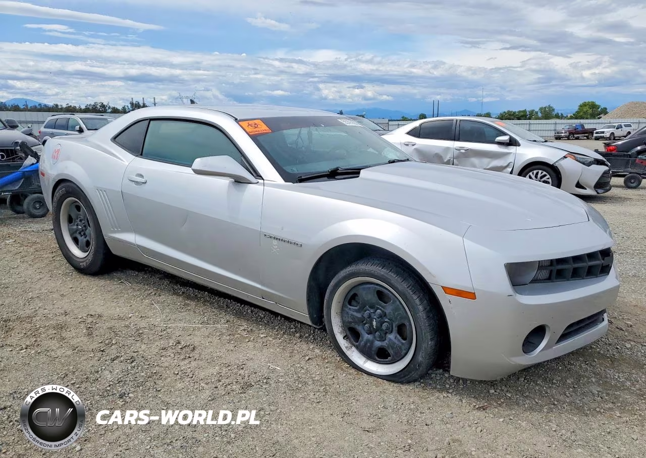 2013 Chevrolet Camaro Ls VIN:2G1FE1E3XD9186963 - 4