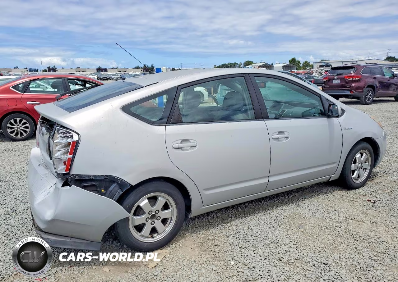 2008 Toyota Prius Base VIN:JTDKB20U483455994 - 3