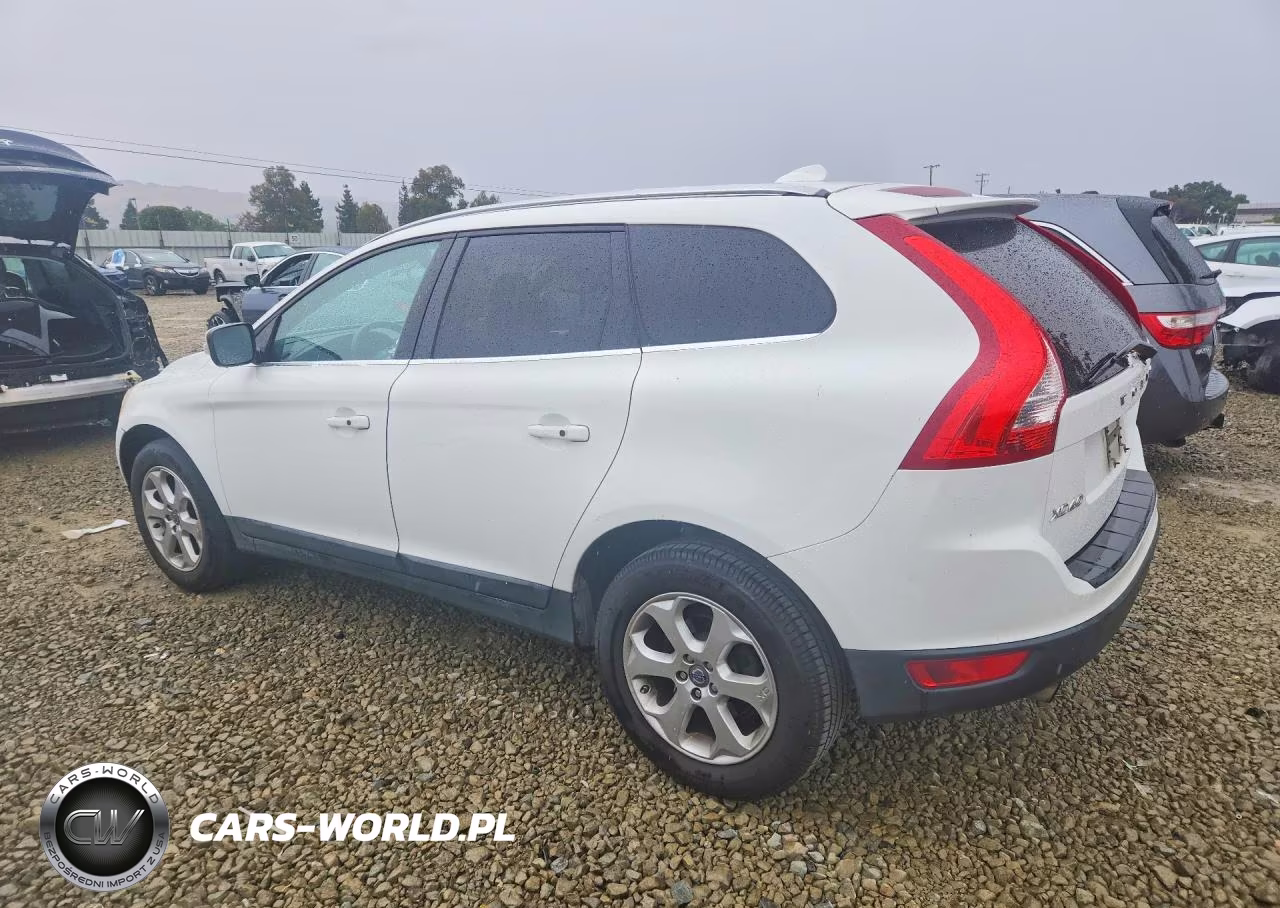 2013 Volvo Xc60 3.2 VIN:YV4940DL1D2366105 - 2