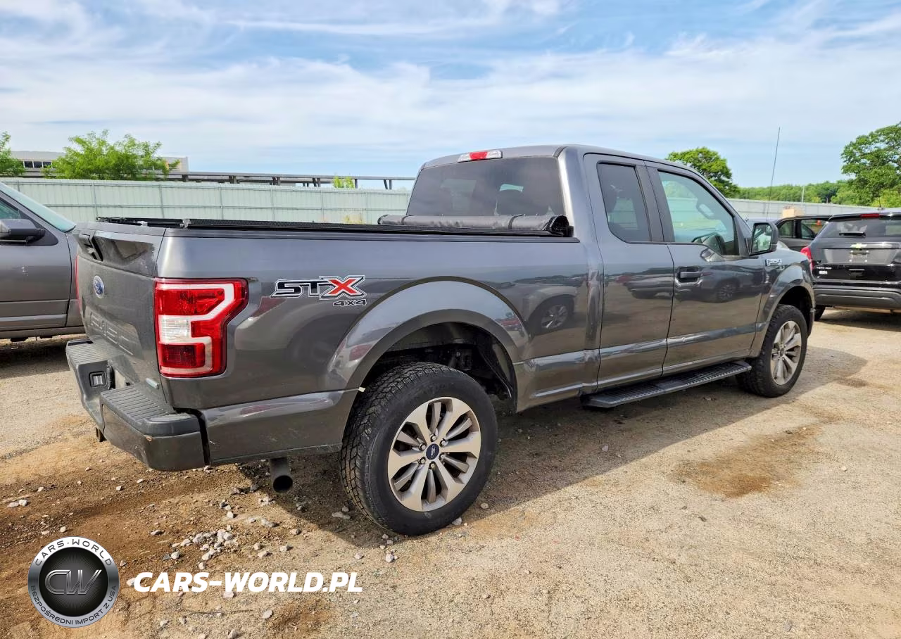 2018 Ford F150 Super Cab VIN:1FTEX1EP4JFA77434 - 3