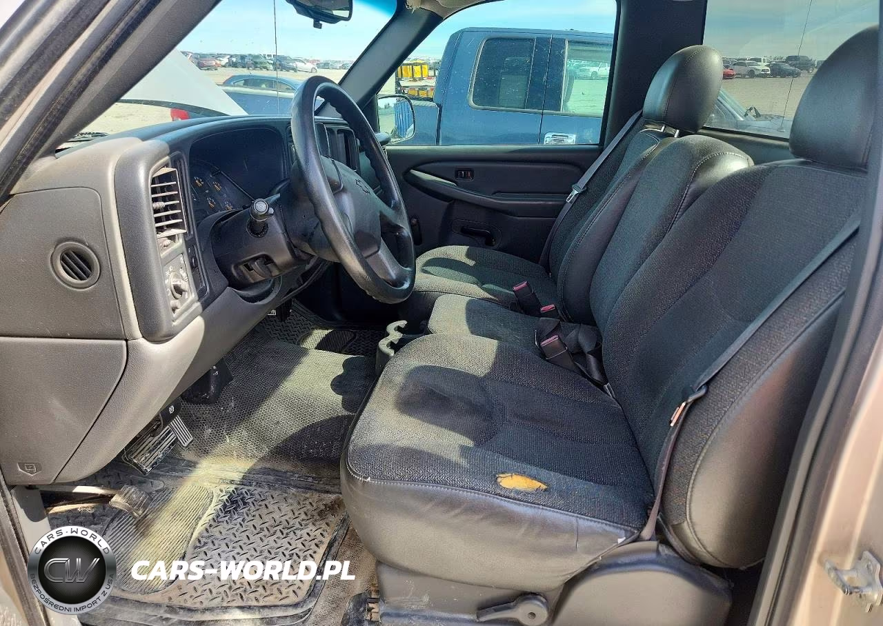 2005 Chevrolet Silverado C1500 VIN:1GCEC14X05Z330976 - 7