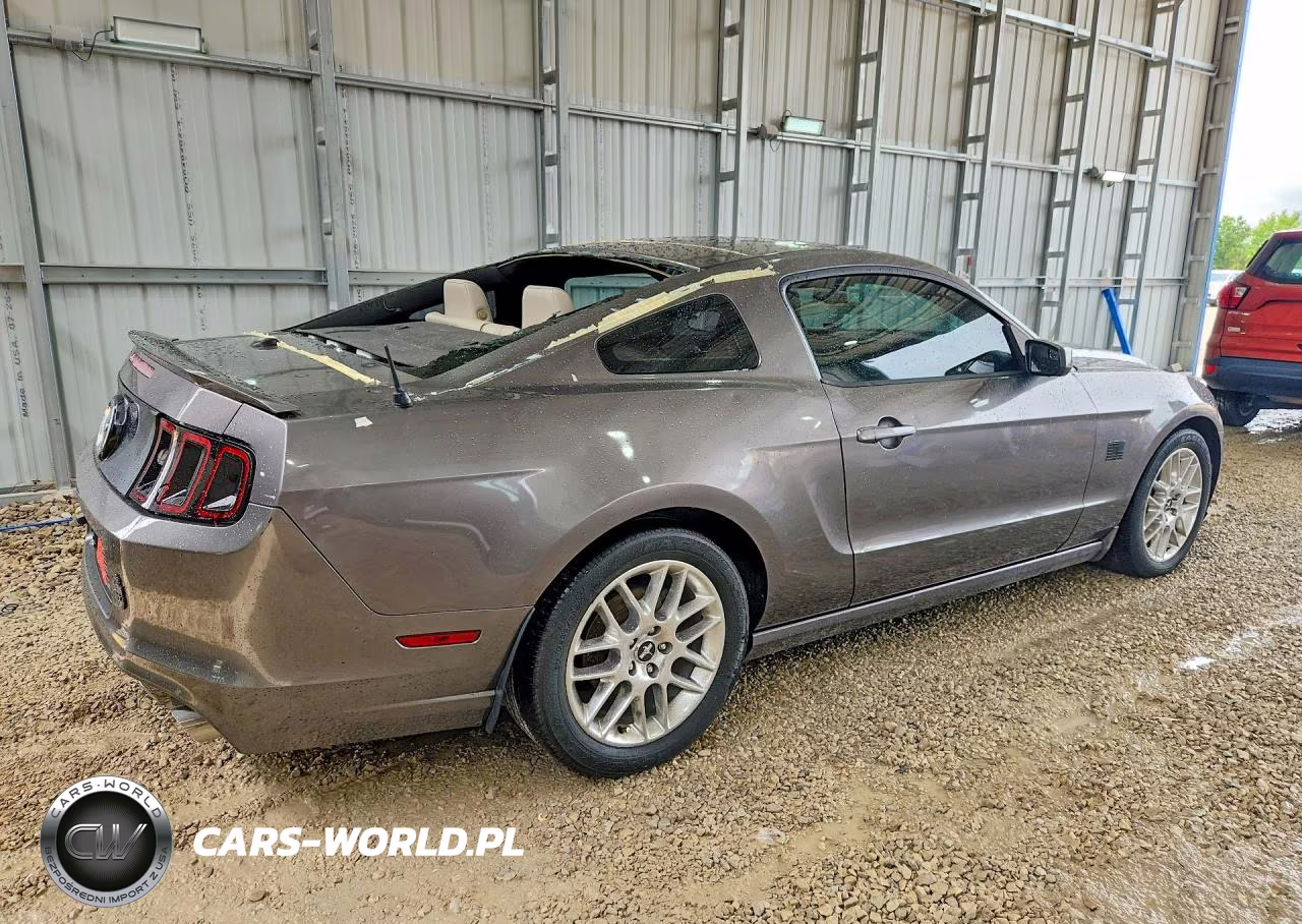 2014 Ford Mustang VIN:1ZVBP8AM2E5288387 - 3