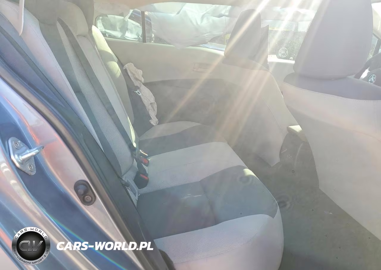 2024 Toyota Corolla Le VIN:5YFB4MDE8RP109495 - 10