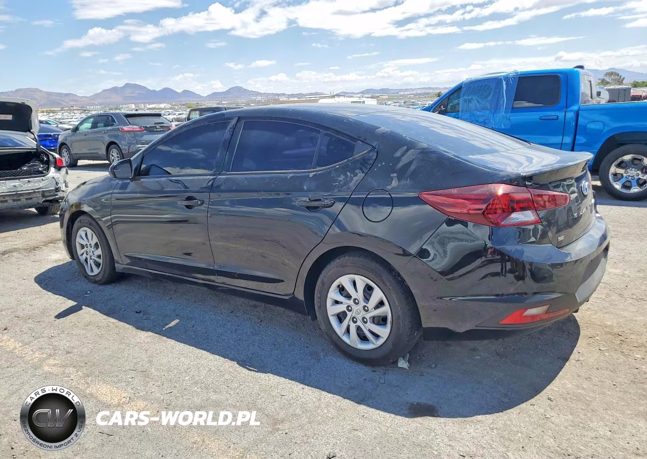 2020 Hyundai Elantra Se VIN:5NPD74LF0LH555686 - 2
