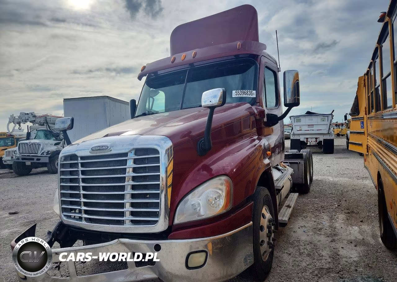 2014 Freightliner Cascadia Semi Truck VIN:3AKJGED66ESFS6408 - 2