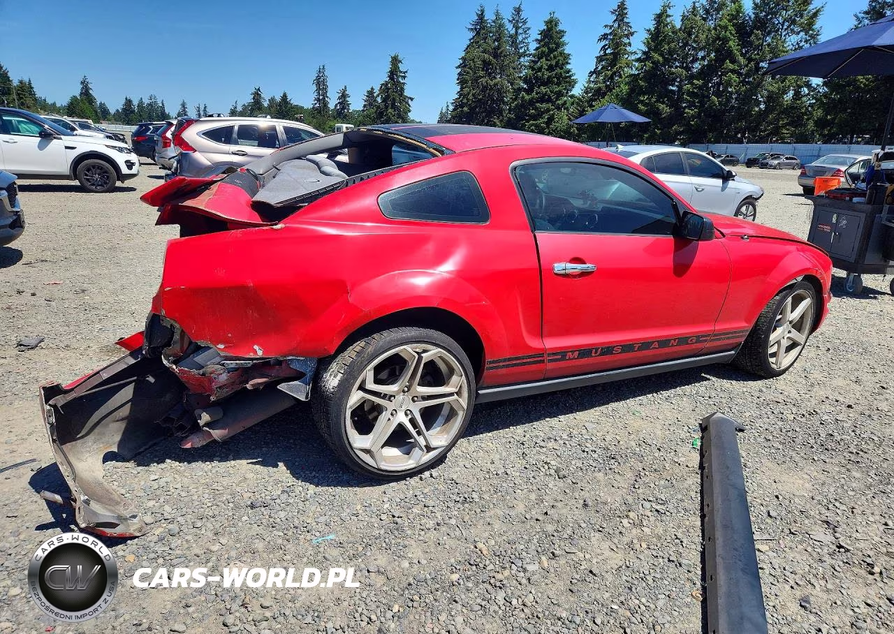 2007 Ford Mustang VIN:1ZVFT80N675272803 - 3