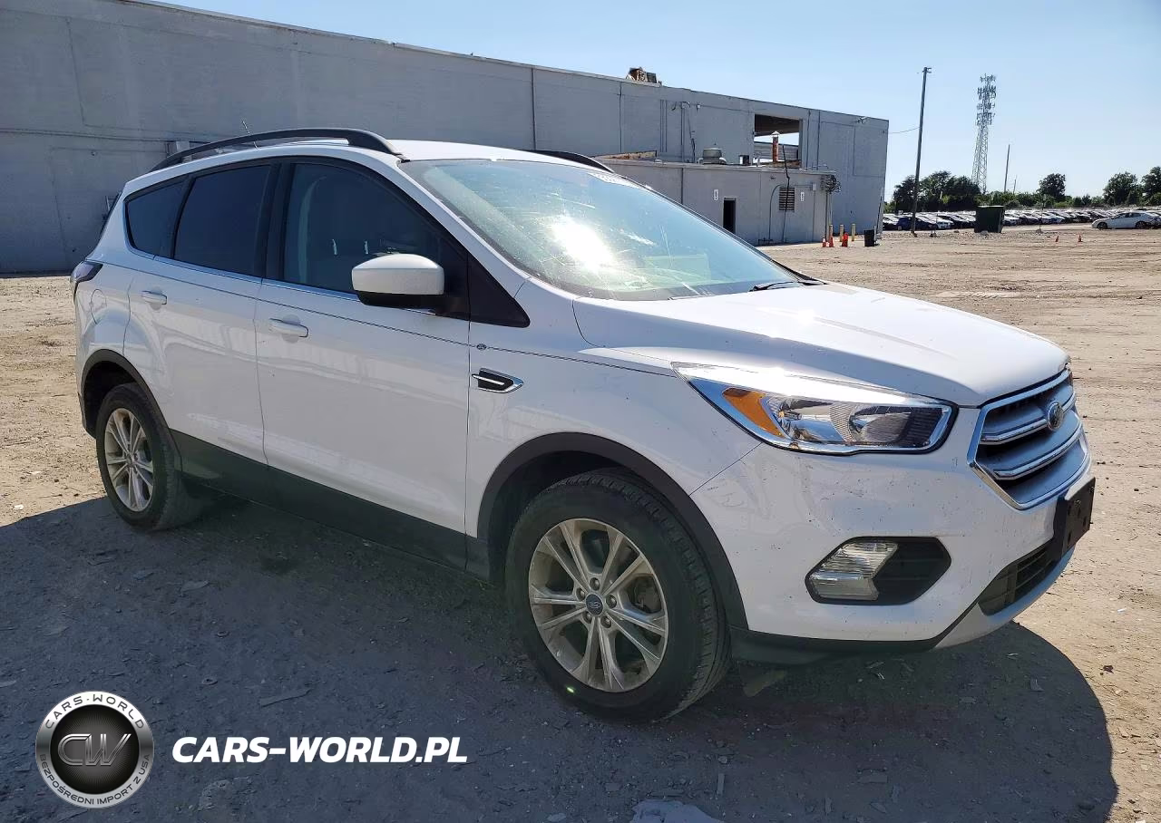 2018 Ford Escape Se VIN:1FMCU9GD0JUD15482 - 4