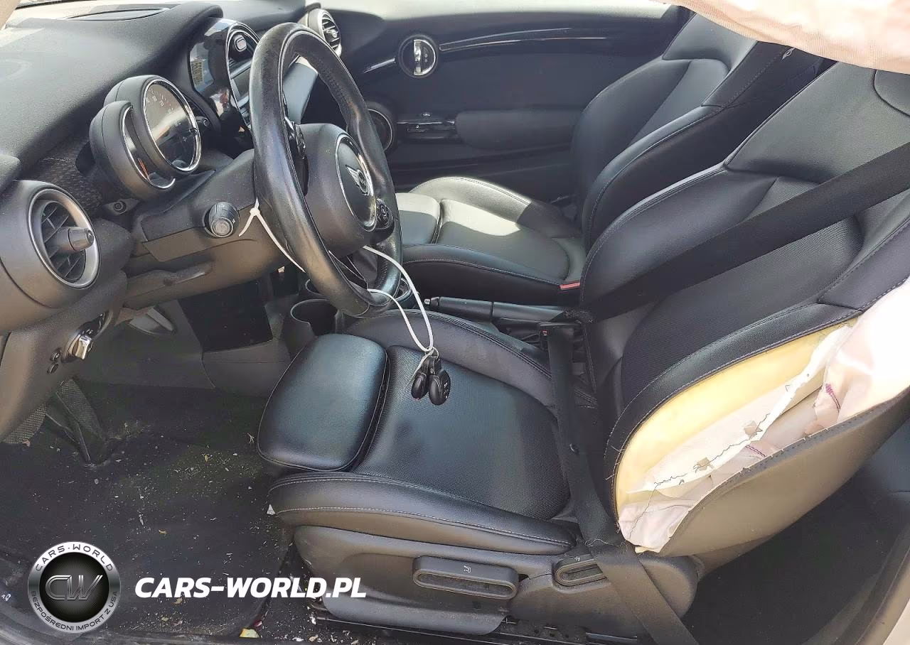 2015 Mini Cooper S VIN:WMWXP7C52F2A40202 - 7