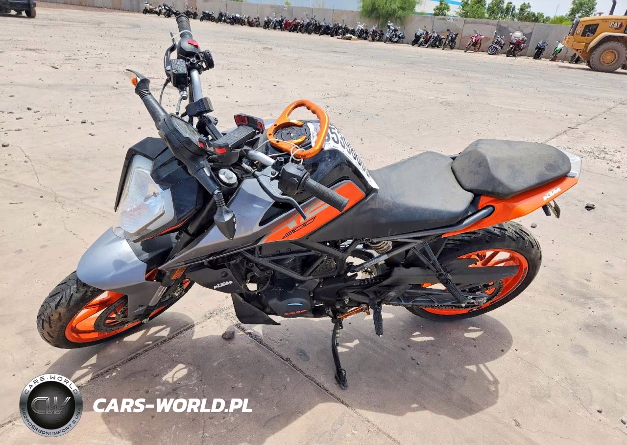 2023 Ktm 200 Duke VIN:MD2JPC409PC021931 - 3