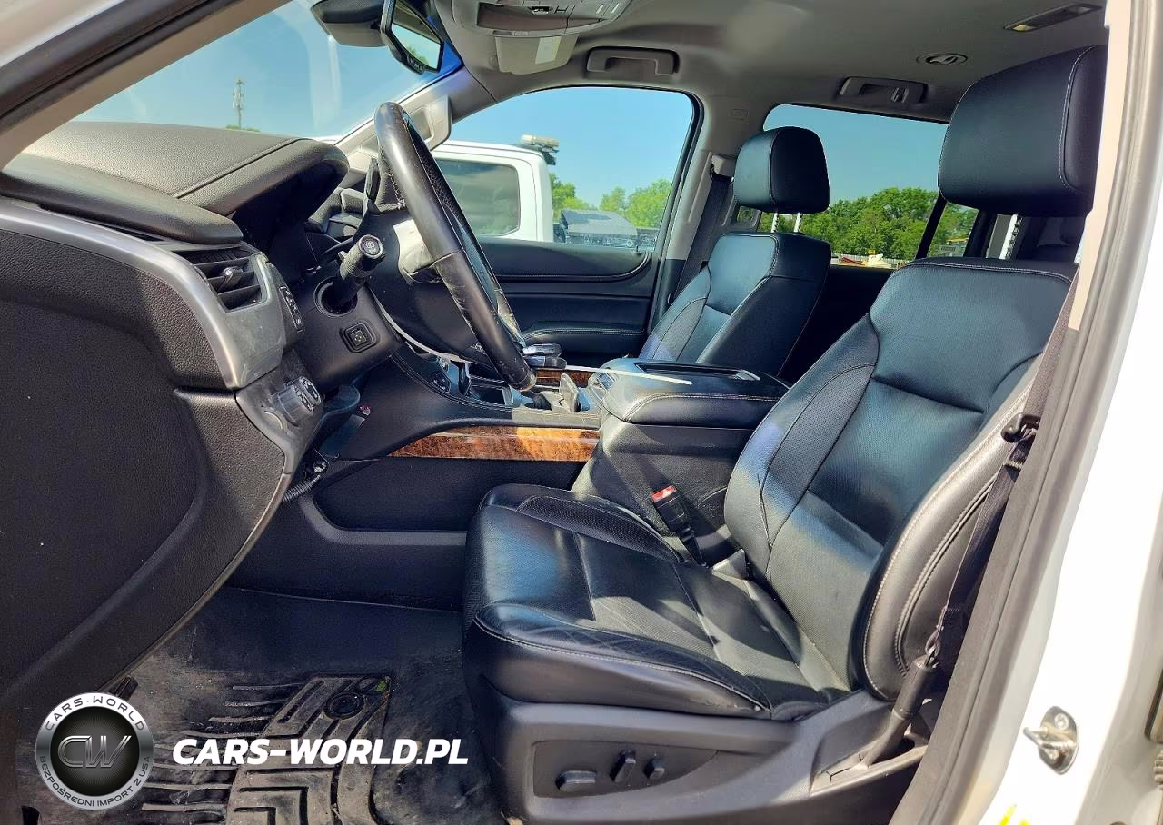 2018 Chevrolet Suburban VIN:1GNSKJKC2JR169201 - 7