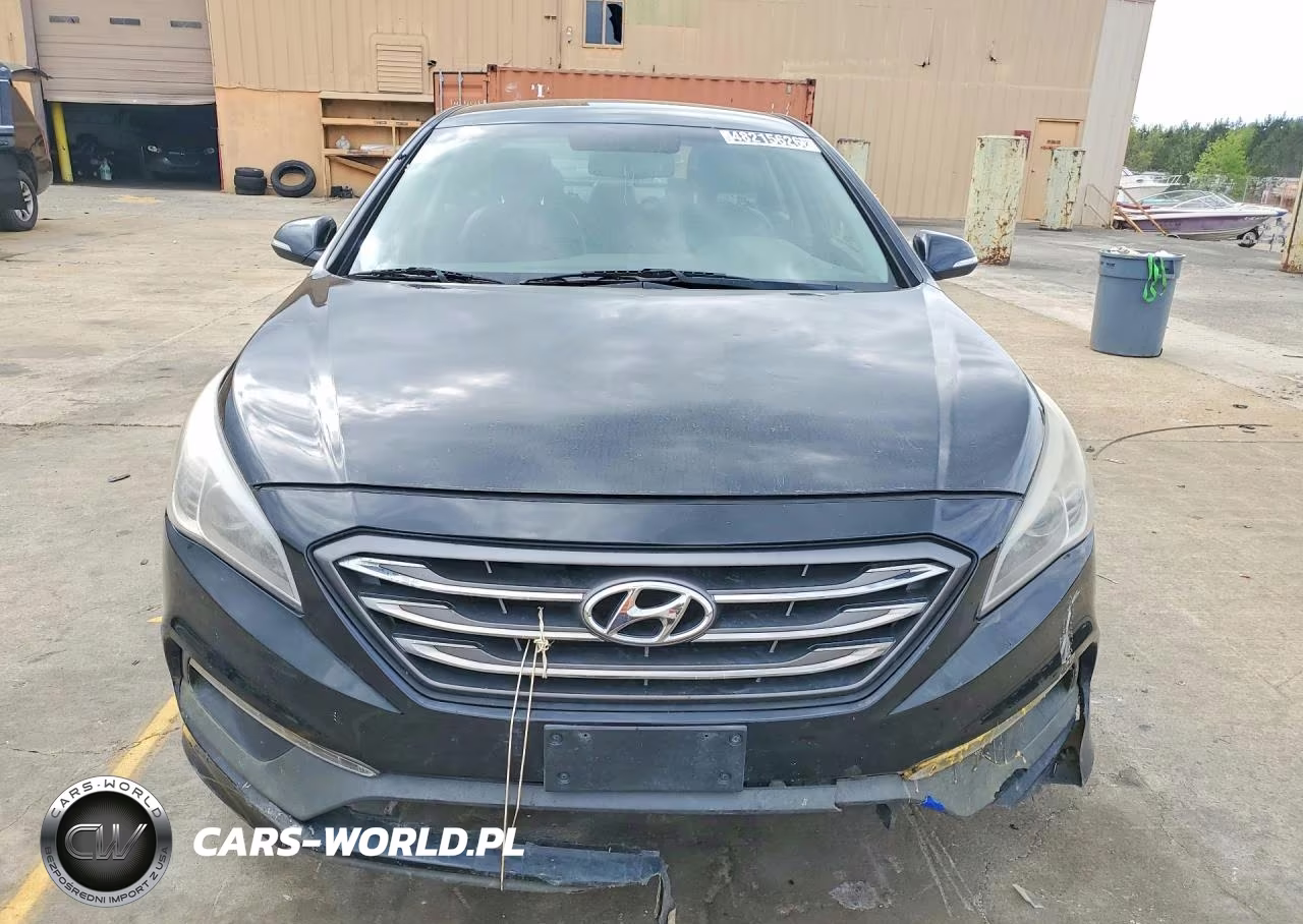 2015 Hyundai Sonata Sport VIN:5NPE34AF8FH077640 - 5