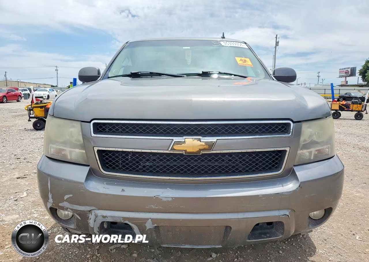 2007 Chevrolet Suburban C1500 VIN:1GNFC16037J216712 - 5