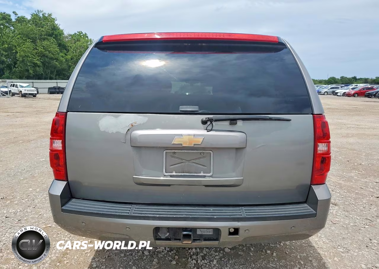 2007 Chevrolet Suburban C1500 VIN:1GNFC16037J216712 - 6
