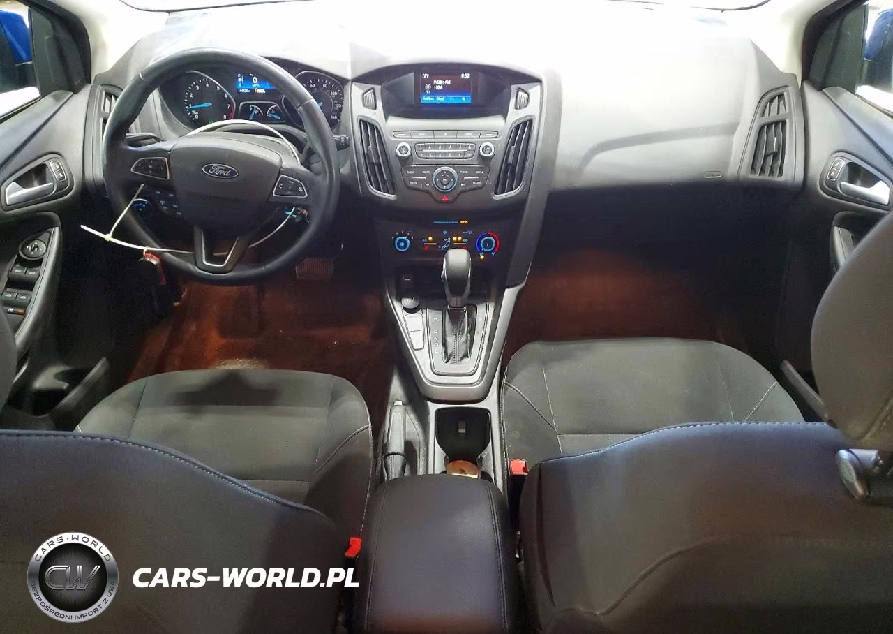 2018 Ford Focus Se VIN:1FADP3K21JL298061 - 8