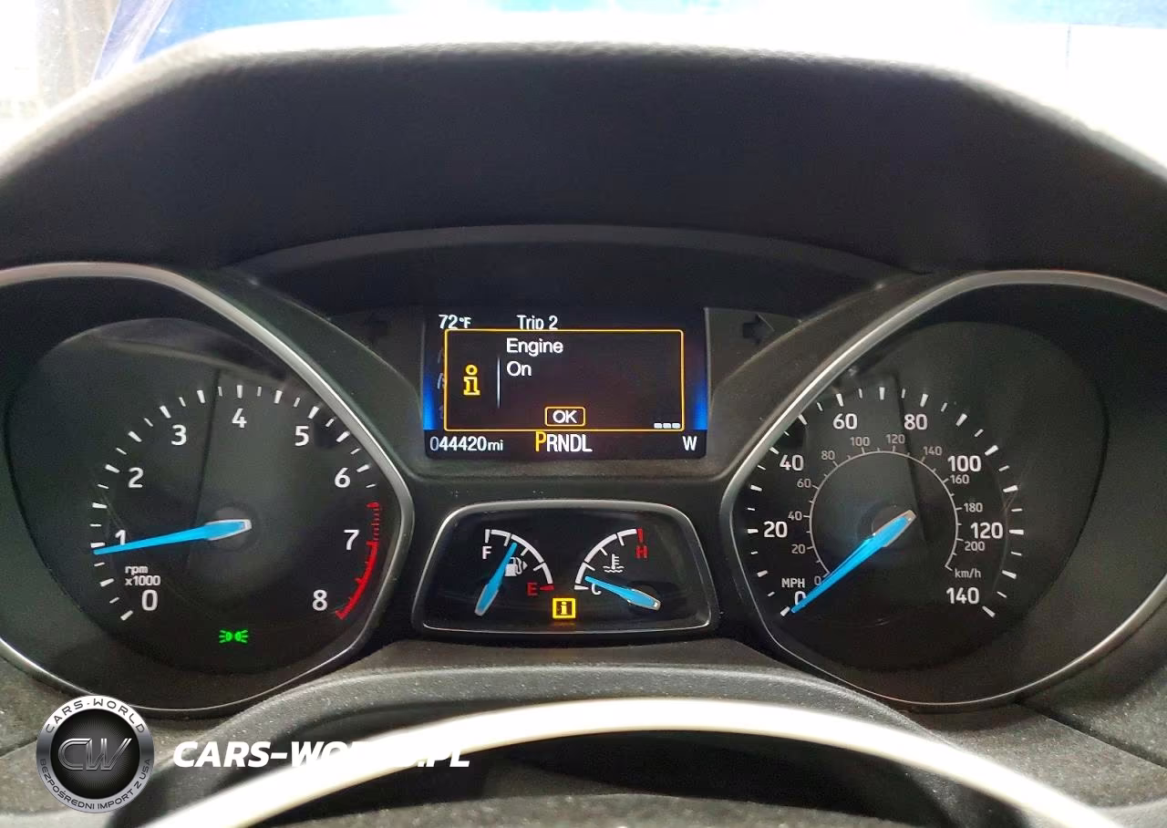 2018 Ford Focus Se VIN:1FADP3K21JL298061 - 9