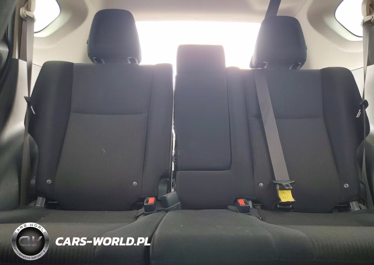 2018 Toyota Rav4 Le VIN:JTMZFREV4JD118335 - 10