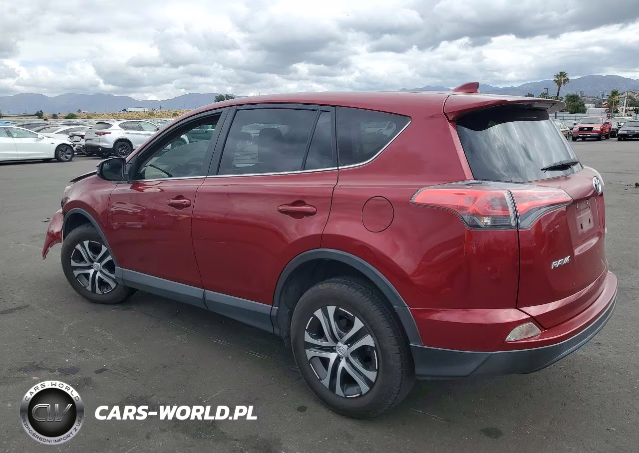 2018 Toyota Rav4 Le VIN:JTMZFREV4JD118335 - 2