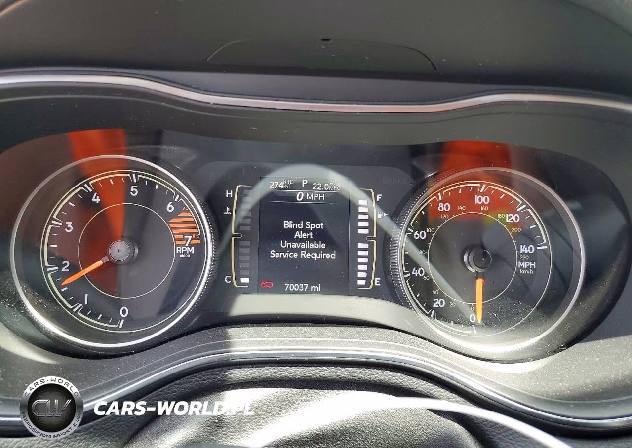 2020 Jeep Cherokee Latitude Plus VIN:1C4PJMLB8LD603789 - 9