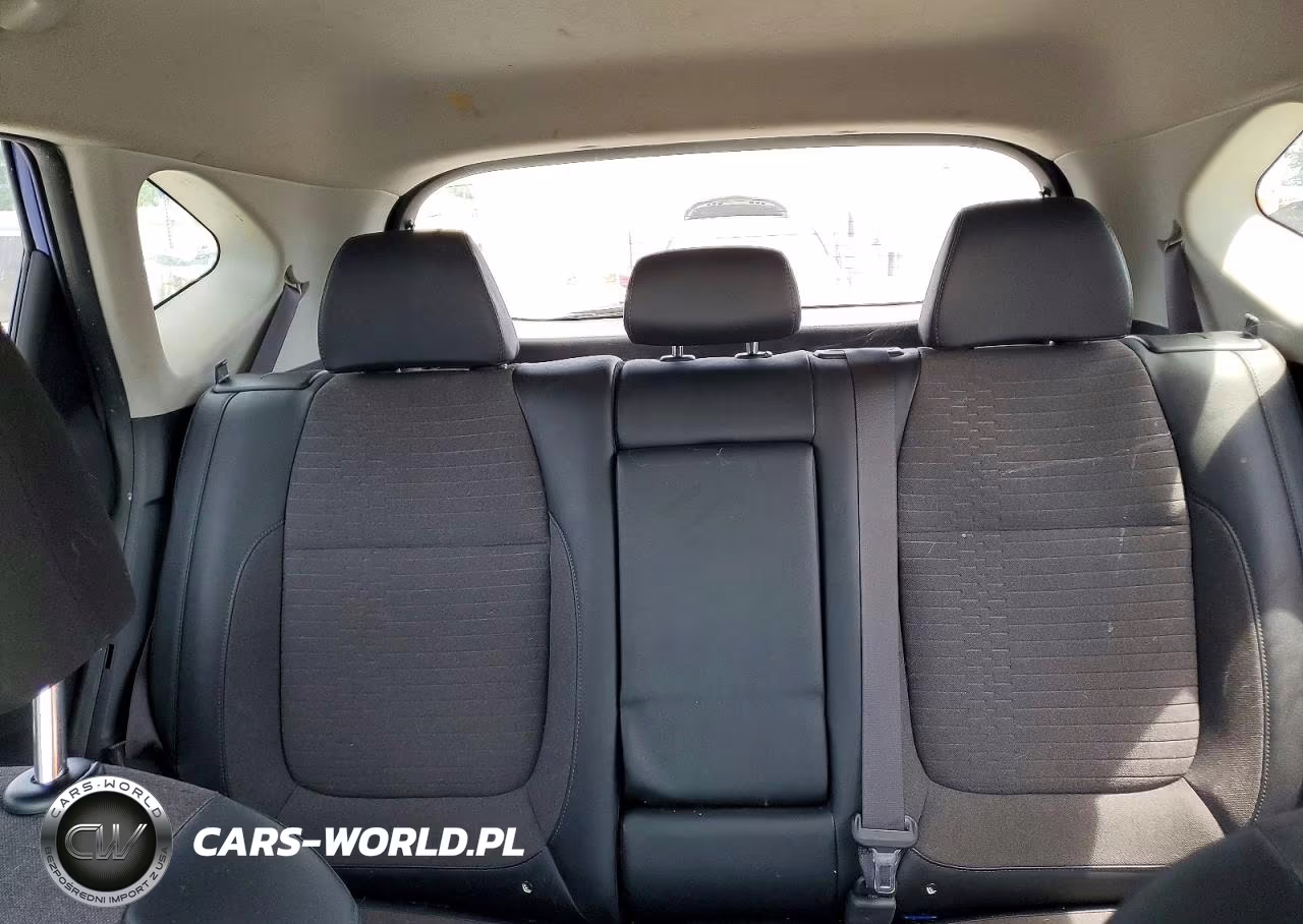 2021 Kia Seltos S VIN:KNDEUCA28M7151967 - 10