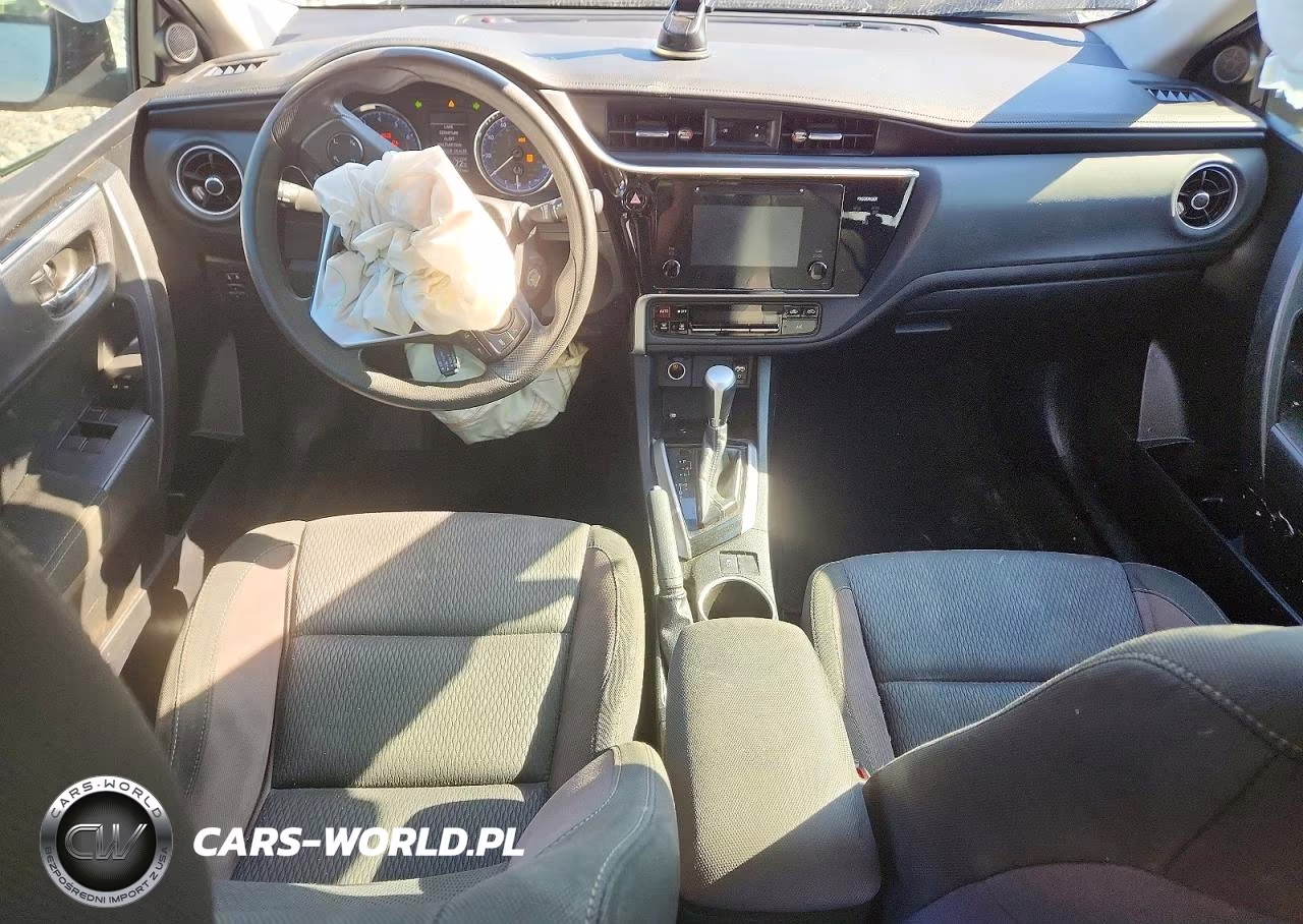 2017 Toyota Corolla Le VIN:5YFBURHE4HP735826 - 8