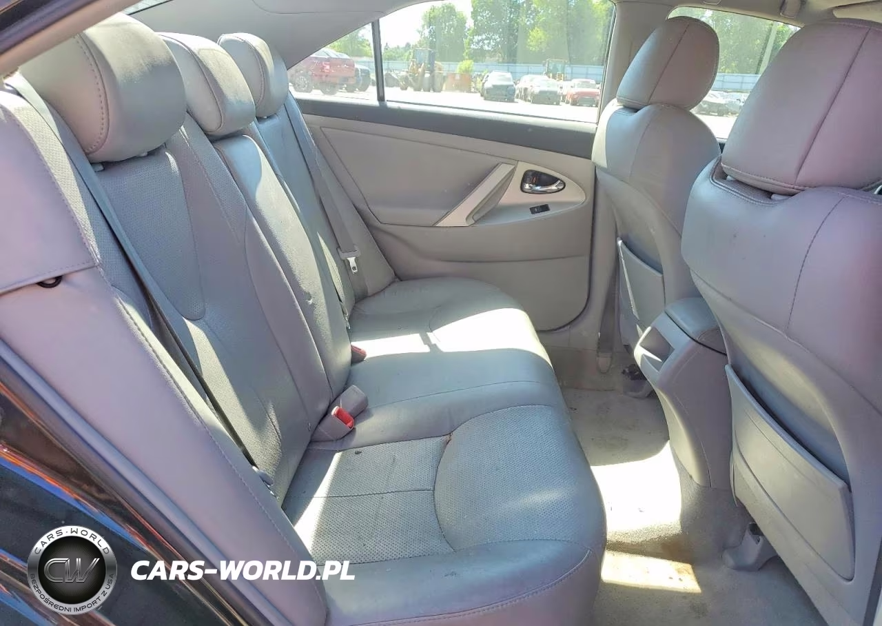 2011 Toyota Camry Se V6 VIN:4T1BK3EK2BU117990 - 10