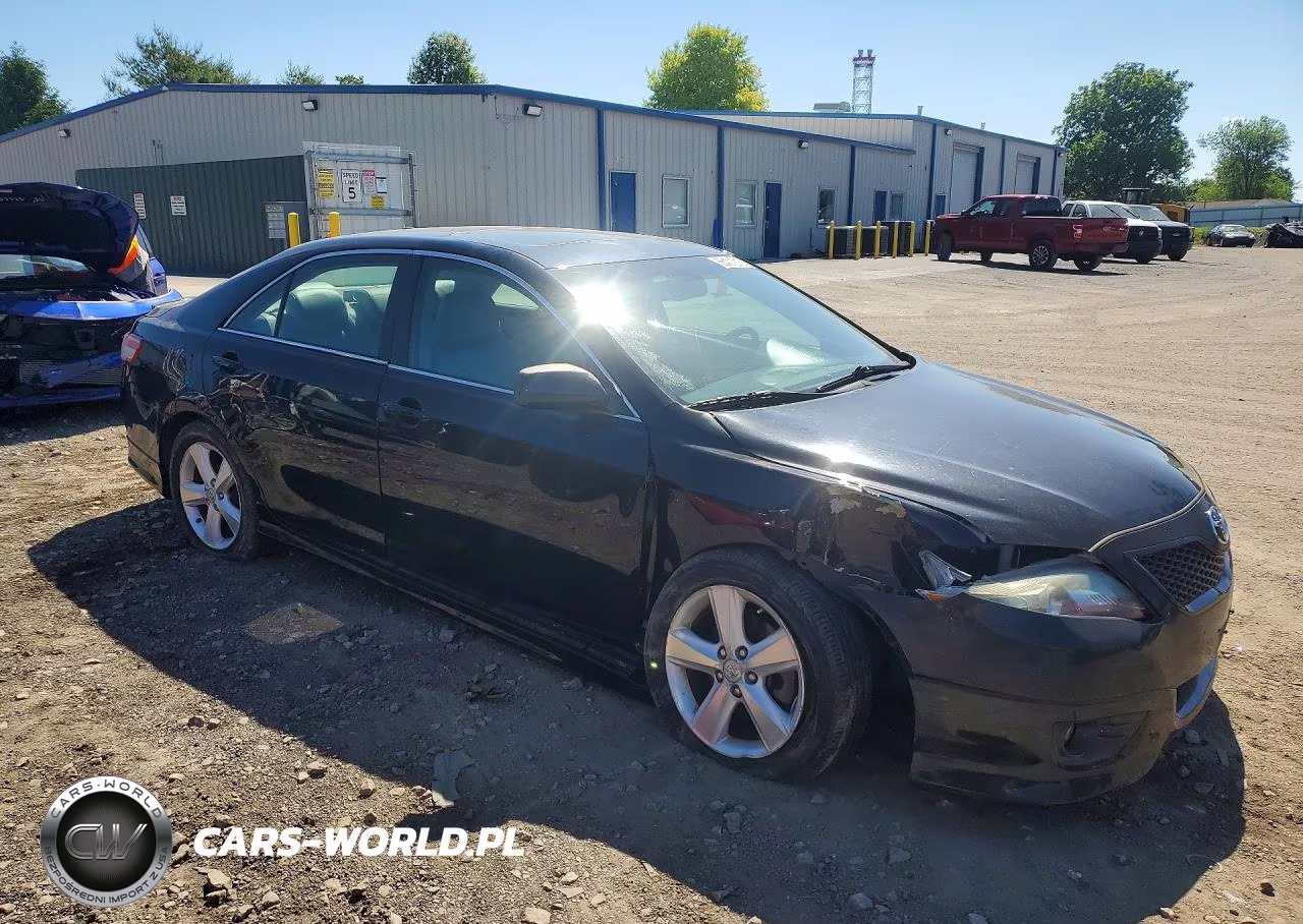 2011 Toyota Camry Se V6 VIN:4T1BK3EK2BU117990 - 4