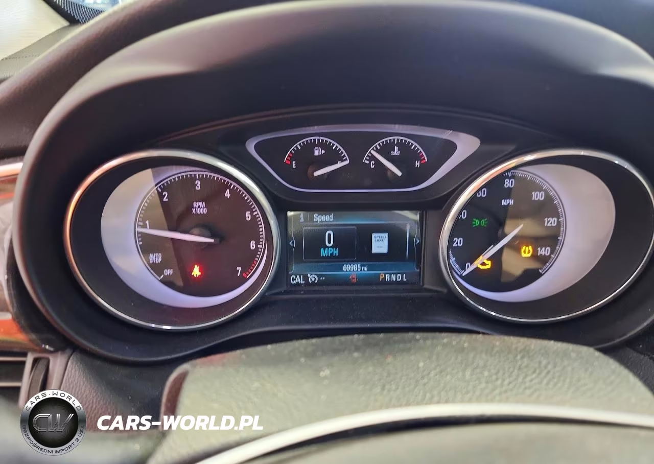 2019 Buick Envision Essence VIN:LRBFX2SA1KD022476 - 9