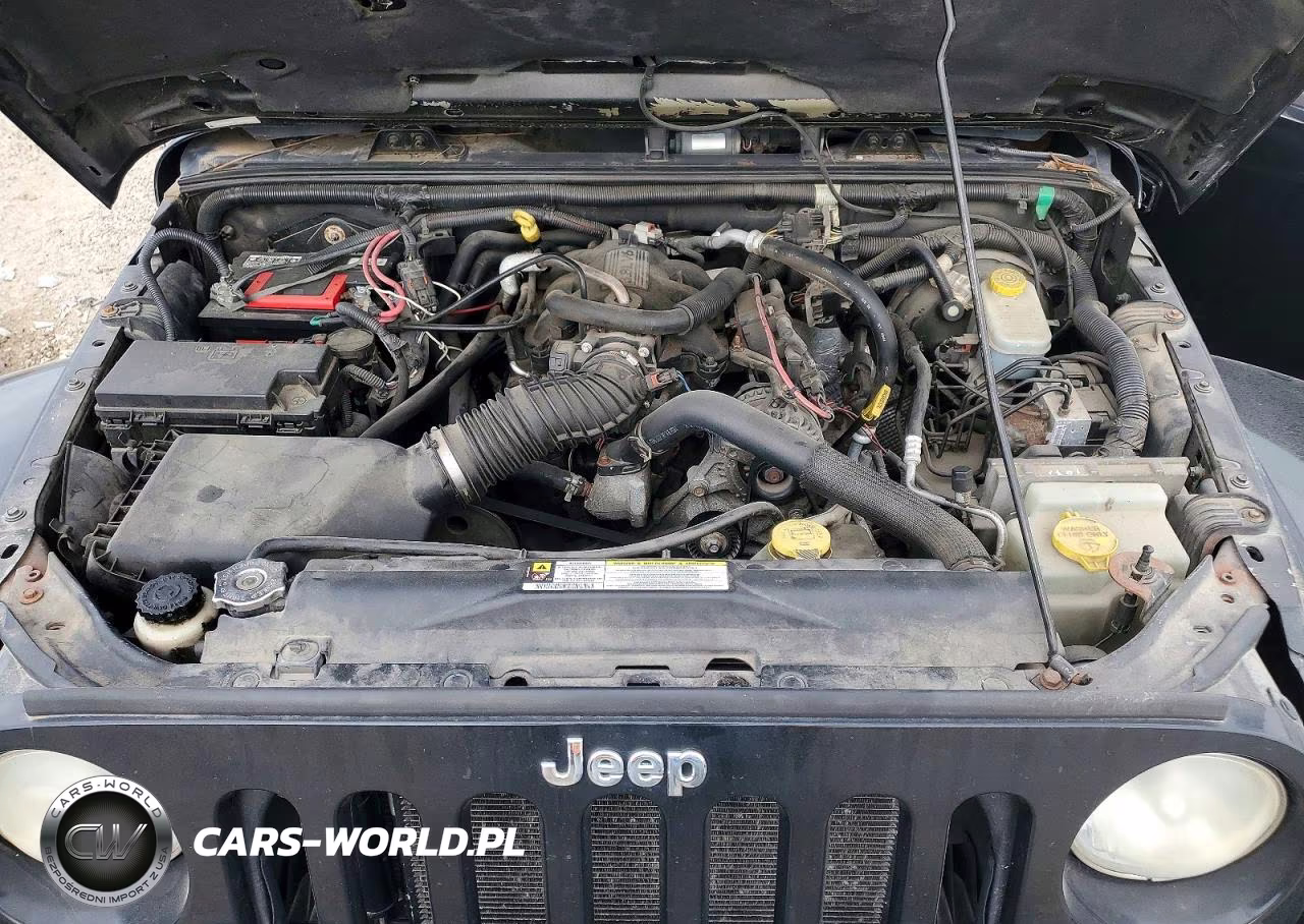 2008 Jeep Wrangler Unlimited Sahara VIN:1J8GA59148L542743 - 11