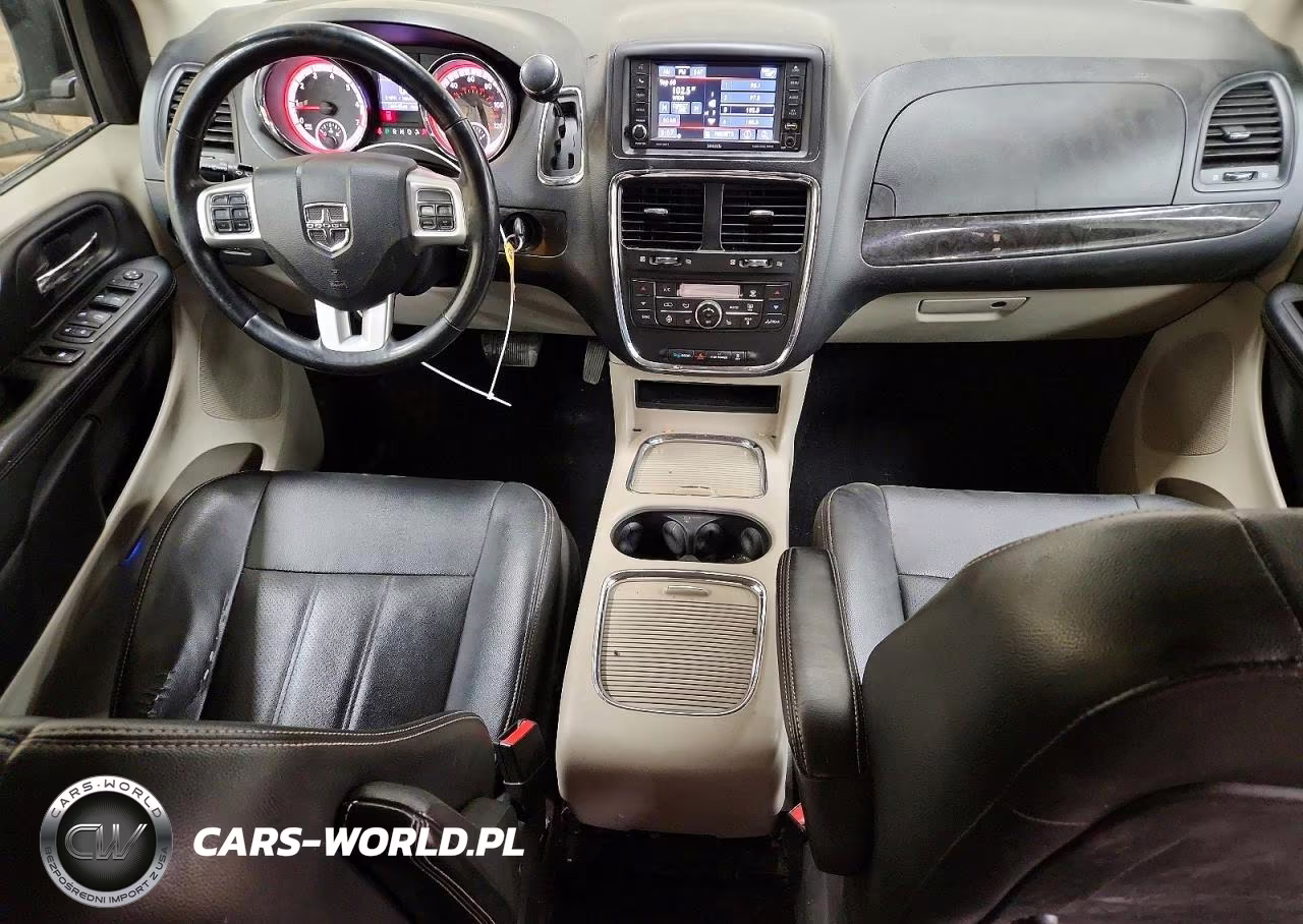 2019 Dodge Grand Caravan Crew VIN:2C4RDGDG5KR633842 - 8