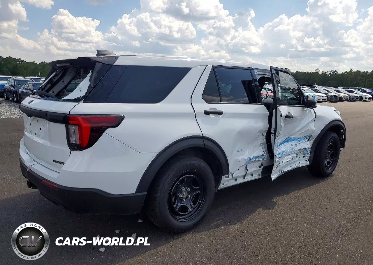 2025 Ford Explorer Police Interceptor VIN:1FM5K8AW1SGA87804 - 3
