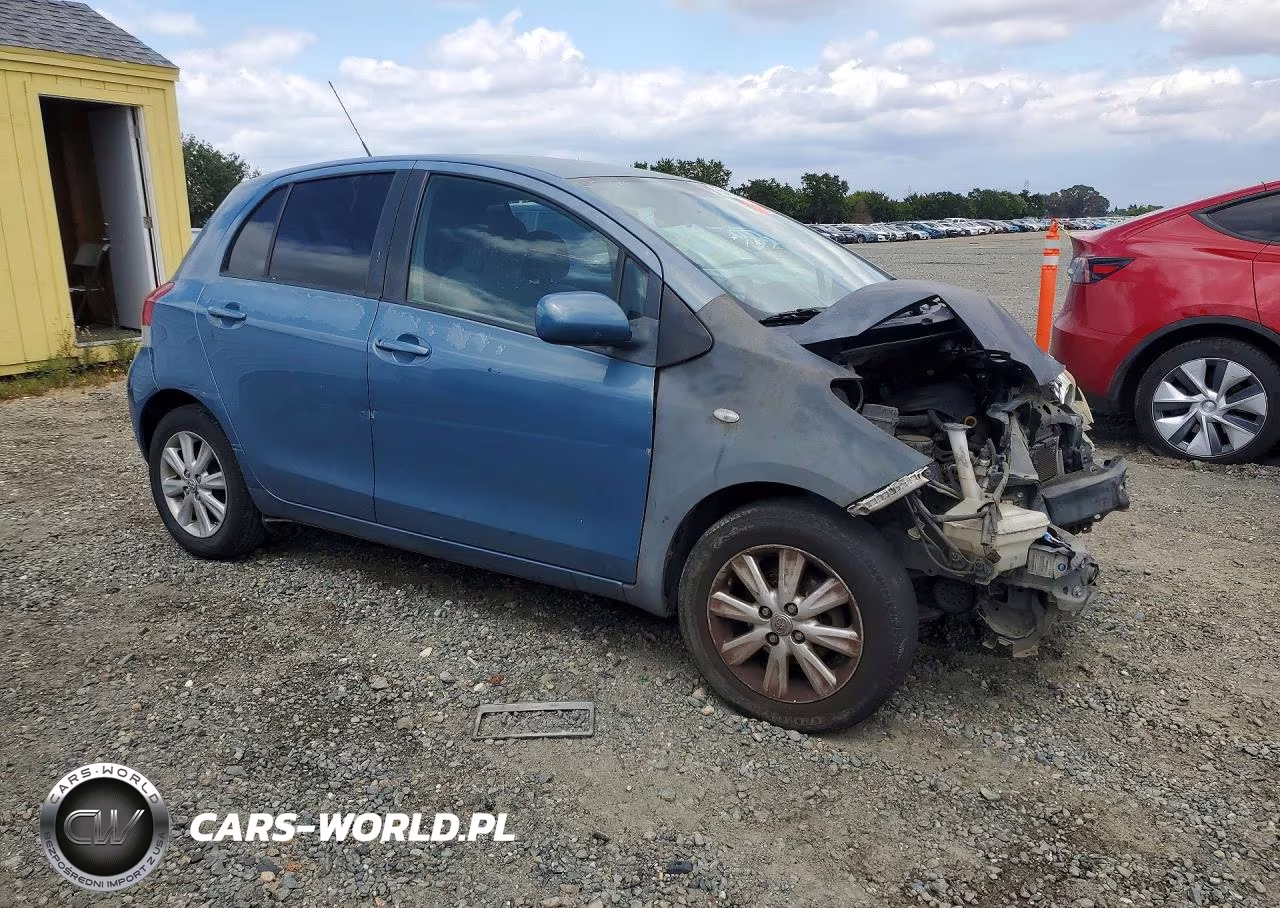 2011 Toyota Yaris Base VIN:JTDKT4K30B5334968 - 4