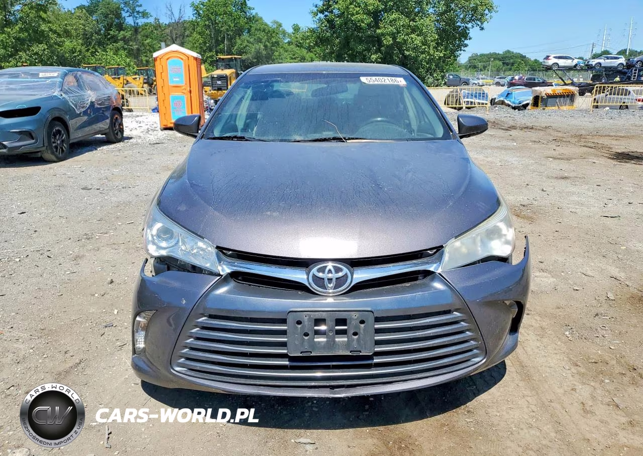 2017 Toyota Camry Le VIN:4T1BF1FK1HU721031 - 5