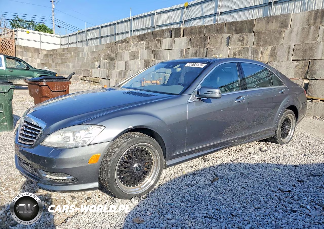 2010 Mercedes-Benz S 550 4Matic