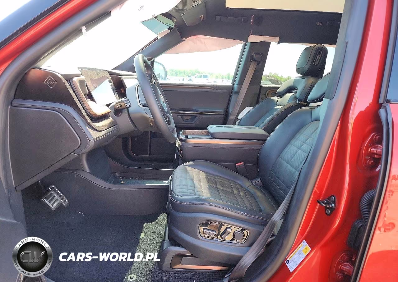 2025 Rivian R1S Premium VIN:7PDSGCBP5SN060757 - 7