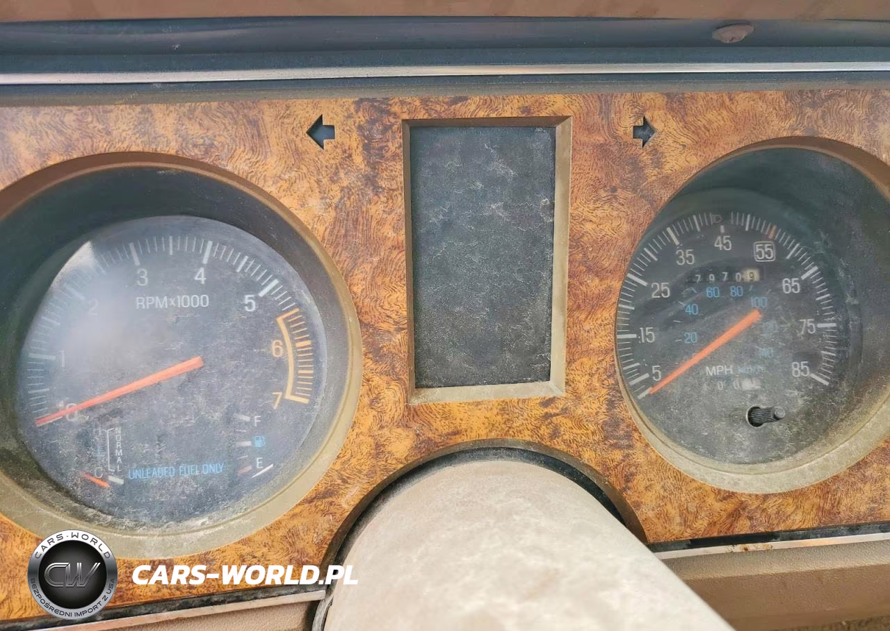 1986 Ford Bronco Ii VIN:1FMCU14T2GUD10385 - 9