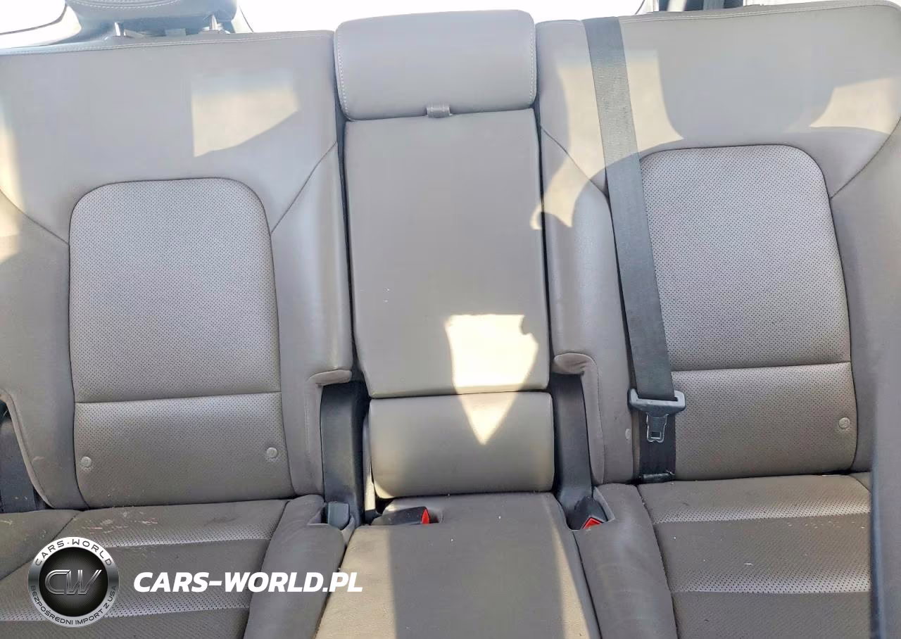 2017 Hyundai Santa Fe Se VIN:KM8SNDHF7HU254850 - 10