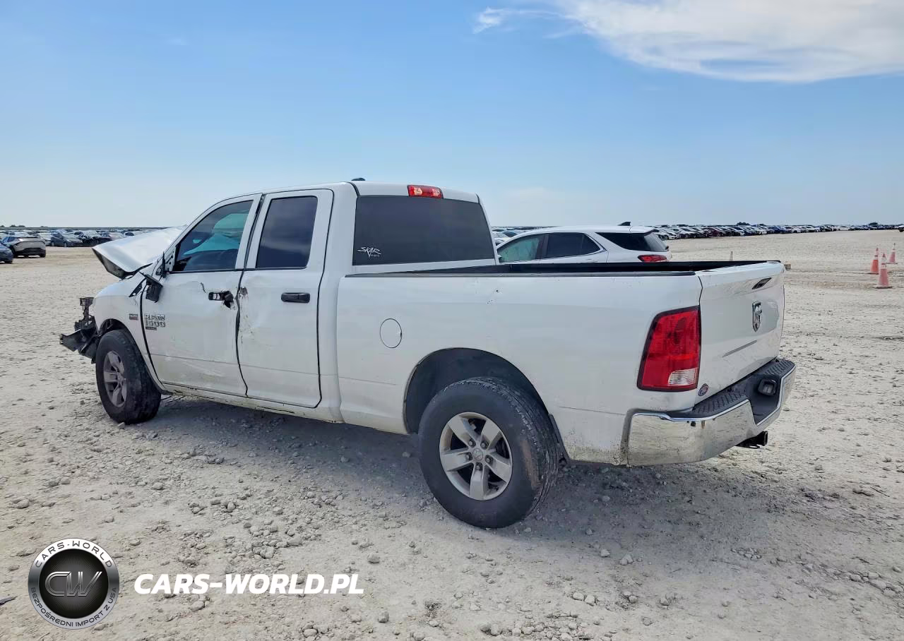 2019 Ram 1500 Classic Tradesman VIN:1C6RR6FT9KS683851 - 2