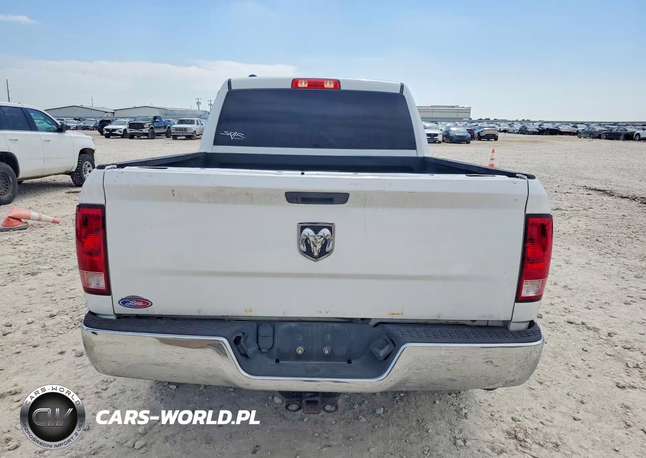 2019 Ram 1500 Classic Tradesman VIN:1C6RR6FT9KS683851 - 6