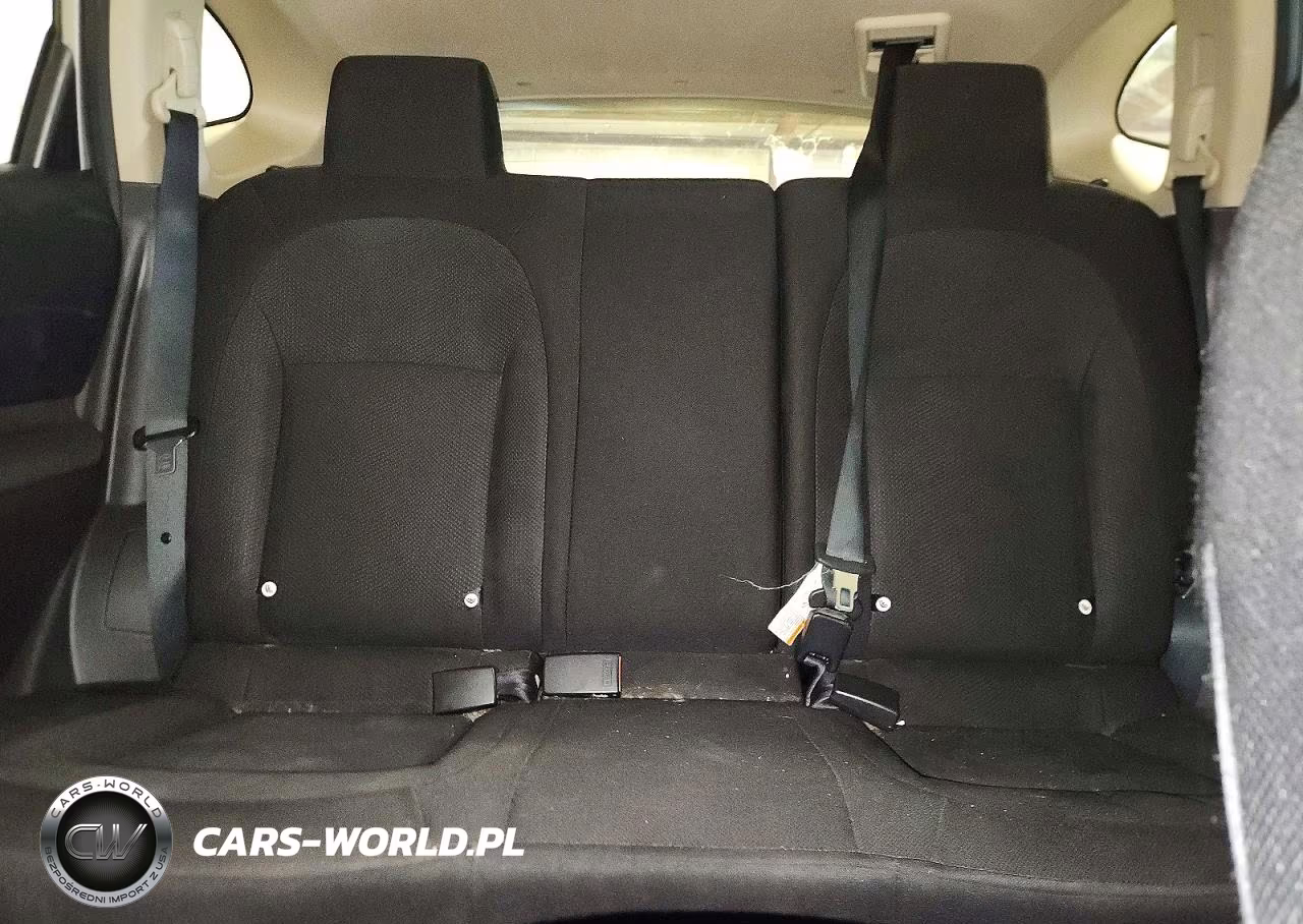 2015 Nissan Rogue Select S VIN:JN8AS5MV3FW764386 - 10