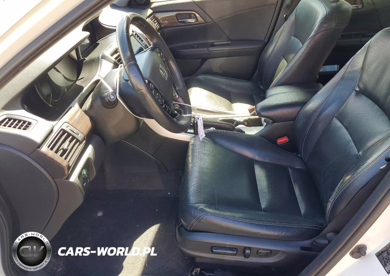 2017 Honda Accord Touring Hybrid VIN:JHMCR6F76HC004427 - 7