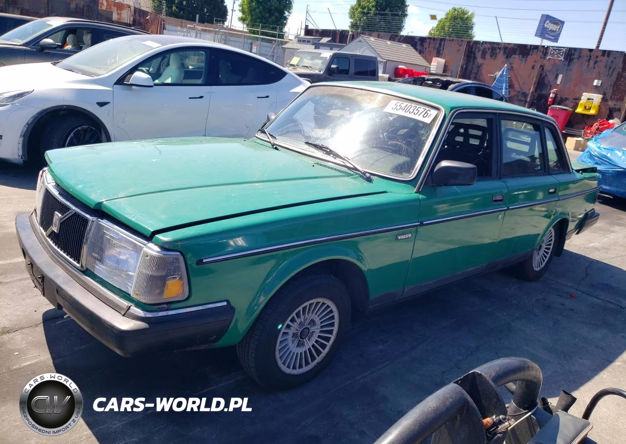1990 Volvo 240 Base