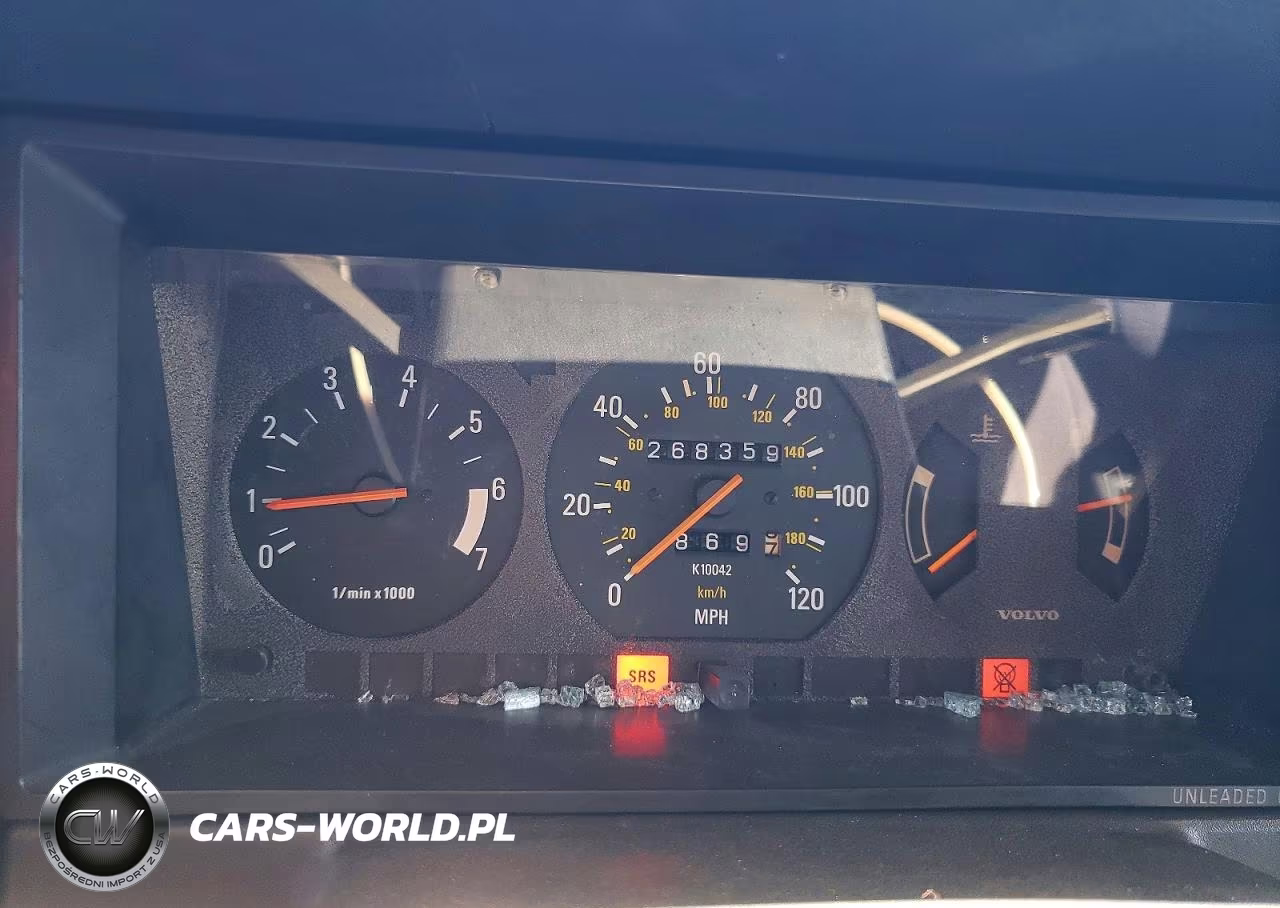 1990 Volvo 240 Base VIN:YV1AA8847L1392538 - 9