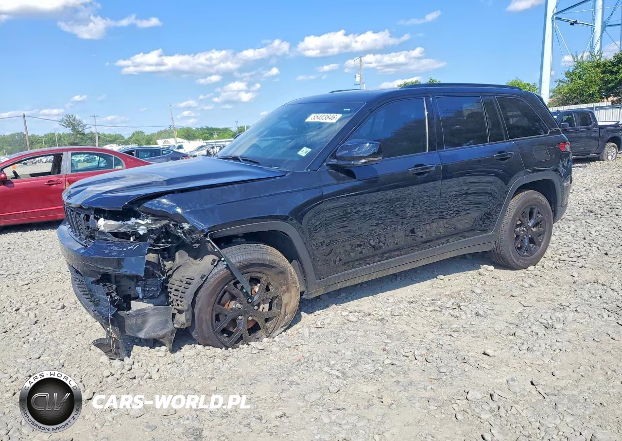 2025 Jeep Grand Cherokee Laredo – zdjęcie 1 z 13