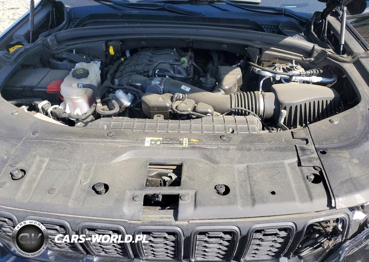 2025 Jeep Grand Cherokee Laredo VIN:1C4RJHAG6SC310721 - 12