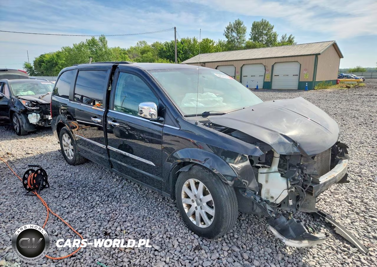 2012 Chrysler Town & Country Touring L VIN:2C4RC1CG2CR181674 - 4
