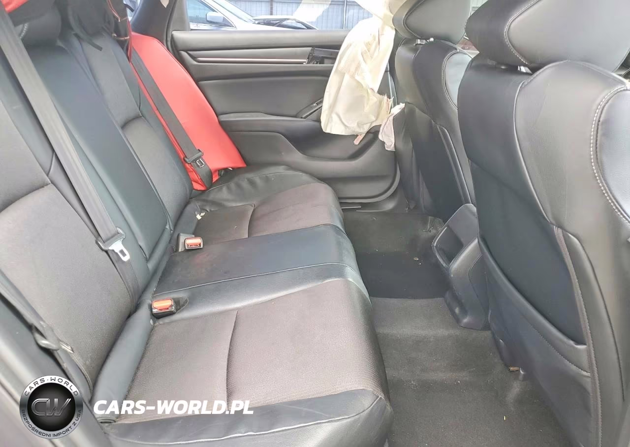 2018 Honda Accord Sport VIN:1HGCV1F32JA145978 - 10