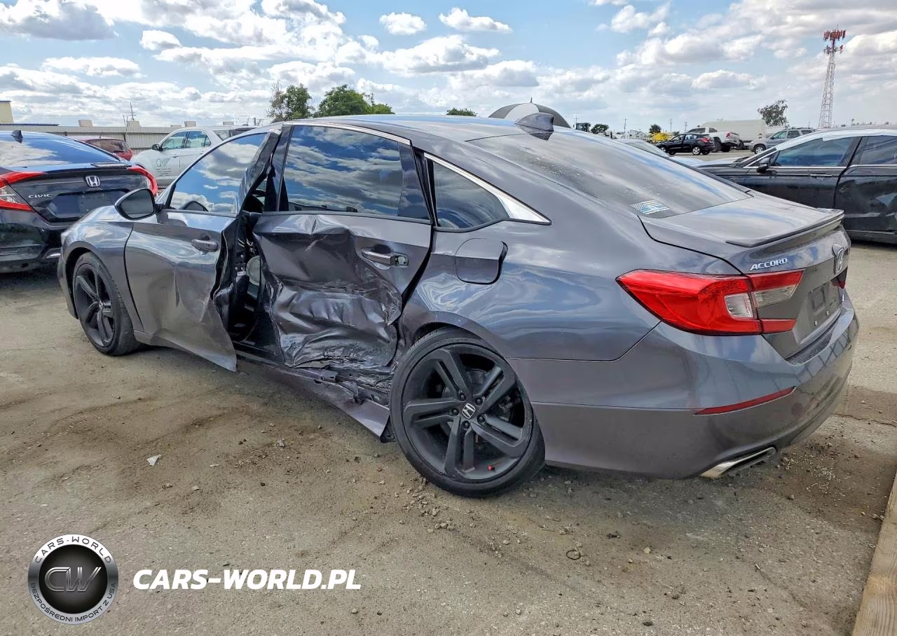 2018 Honda Accord Sport VIN:1HGCV1F32JA145978 - 2