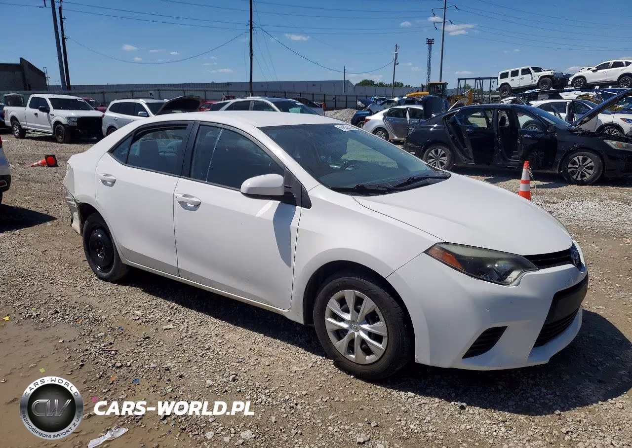 2014 Toyota Corolla L VIN:5YFBURHE0EP003284 - 4