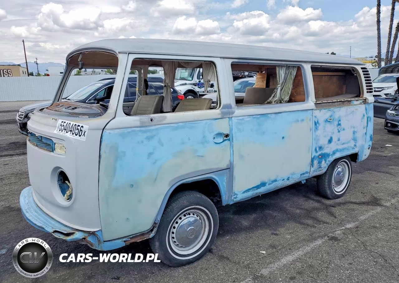 1977 Volkswagon Van