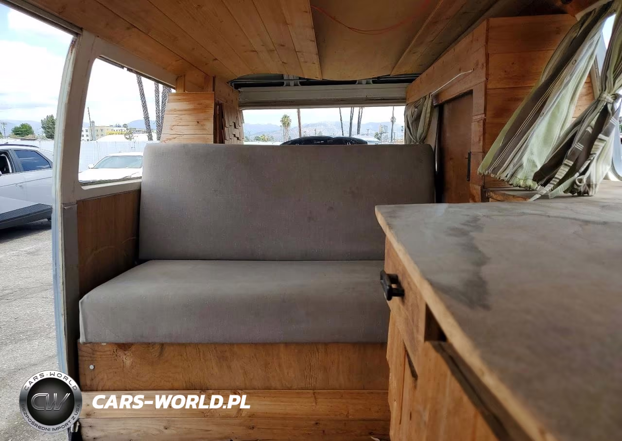 1977 Volkswagon Van VIN:2272162728 - 10